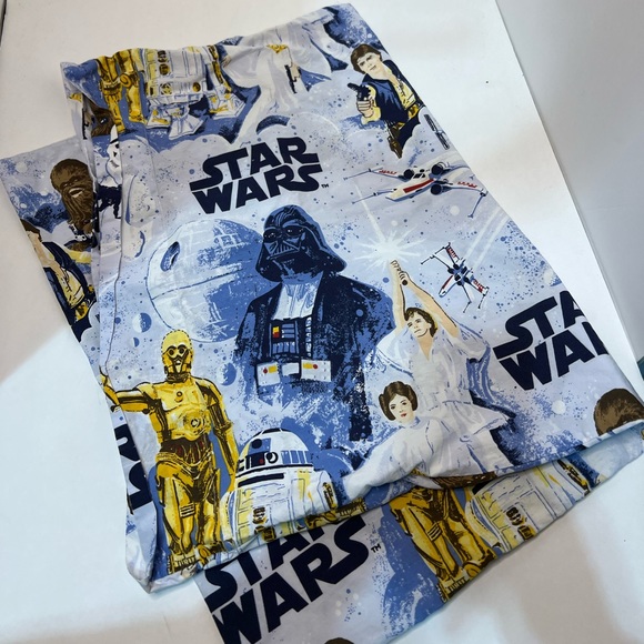 Pottery Barn Kids Star Wars Pillow Case - Picture 2 of 4